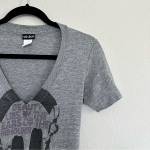 Acrylick Headphones V-Neck